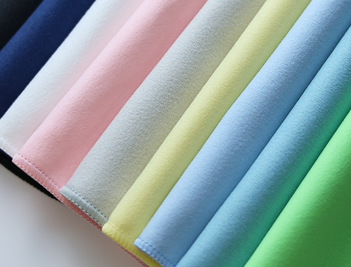 Wuxi Jieyu Tissu en microfibre Manufacturing Co., Ltd.
